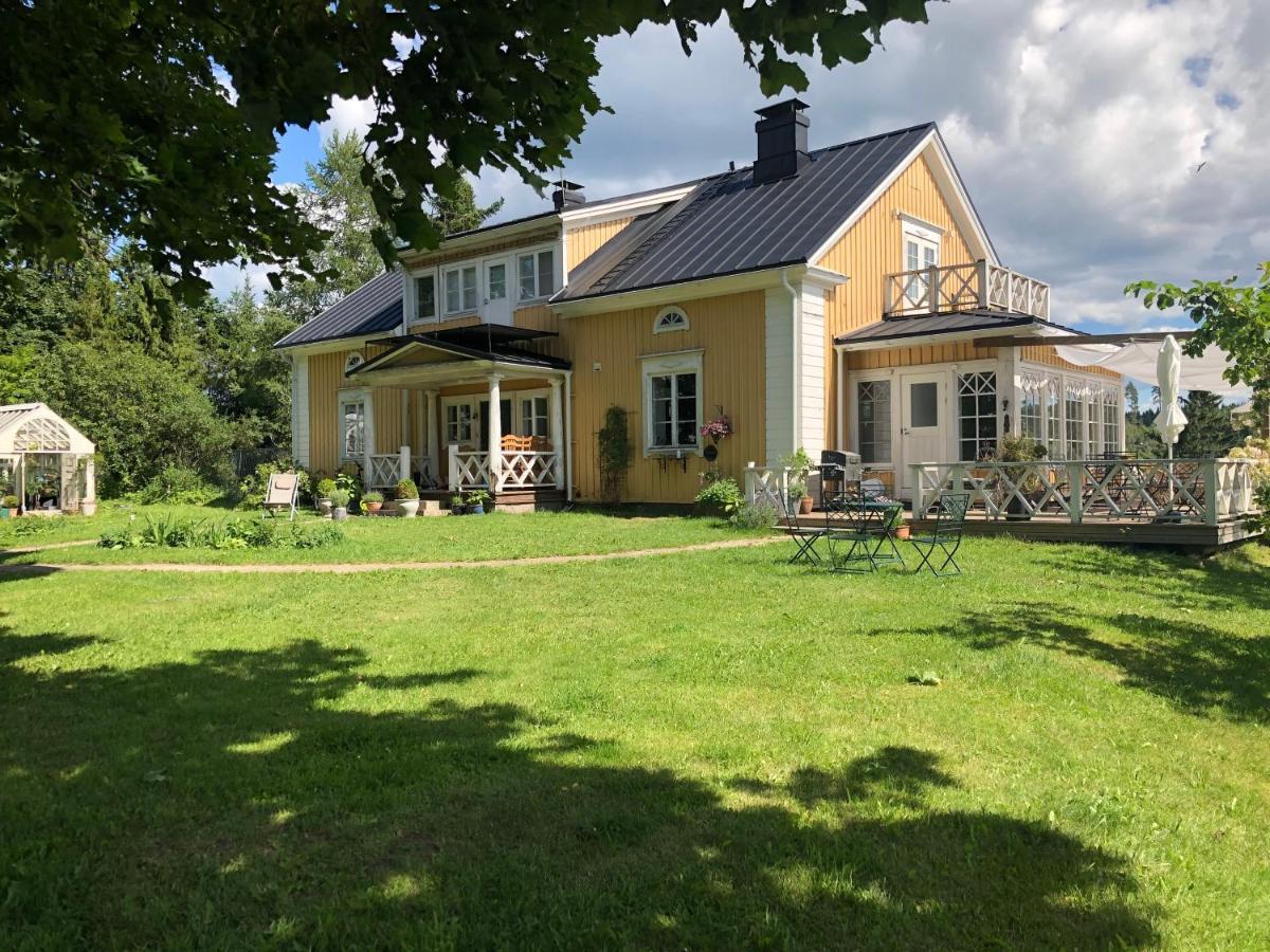 ポルヴォー Tukkilan Tila Bed & Breakfast エクステリア 写真